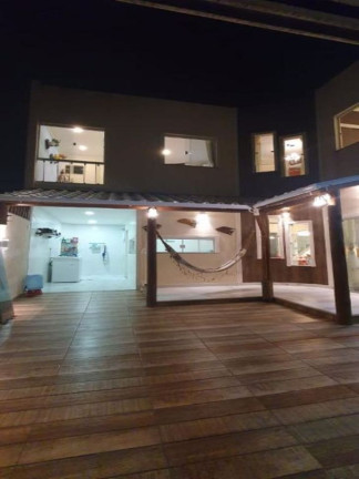 Imagem Casa com 3 Quartos à Venda, 124 m² em Estrada Do Coco - Camaçari Imagem Casa com 3 Quartos à Venda, 124 m² em Estrada Do Coco - Camaçari