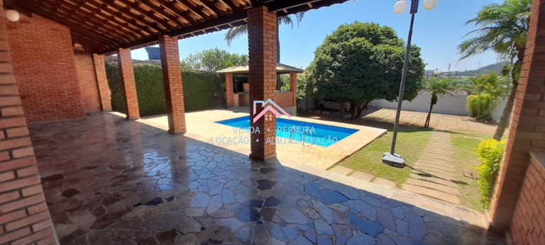 Imagem Casa com 3 Quartos à Venda, 550 m² em Jardim Boa Vista - Jundiaí Imagem Casa com 3 Quartos à Venda, 550 m² em Jardim Boa Vista - Jundiaí