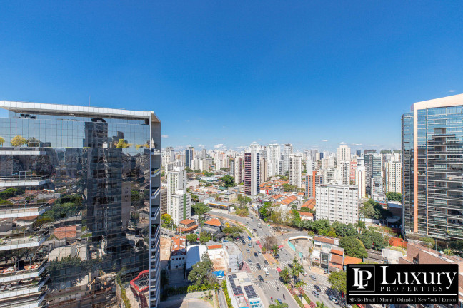 Imagem Cobertura com 6 Quartos à Venda, em Itaim Bibi - São Paulo Imagem Cobertura com 6 Quartos à Venda, em Itaim Bibi - São Paulo