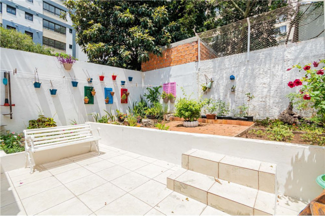 Imagem Apartamento com 2 Quartos à Venda, 118 m² em Auxiliadora - Porto Alegre Imagem Apartamento com 2 Quartos à Venda, 118 m² em Auxiliadora - Porto Alegre