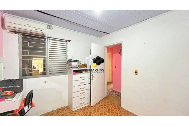 Imagem Casa com 3 Quartos à Venda, 104 m² em Partenon - Porto Alegre Imagem Casa com 3 Quartos à Venda, 104 m² em Partenon - Porto Alegre