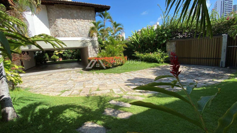 Imagem Casa com 4 Quartos à Venda, 450 m² em Papicu - Fortaleza Imagem Casa com 4 Quartos à Venda, 450 m² em Papicu - Fortaleza