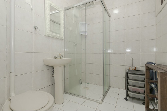 Imagem Casa com 3 Quartos à Venda, 304 m² em Espírito Santo - Porto Alegre Imagem Casa com 3 Quartos à Venda, 304 m² em Espírito Santo - Porto Alegre