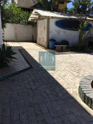 Imagem Casa com 3 Quartos à Venda, 367 m² em Rio Vermelho - Florianópolis