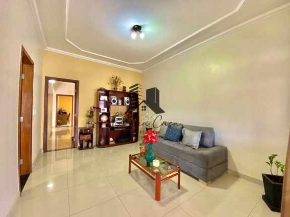 Imagem Casa com 4 Quartos à Venda, 280 m² em Alto Dos Pinheiros - Belo Horizonte Imagem Casa com 4 Quartos à Venda, 280 m² em Alto Dos Pinheiros - Belo Horizonte