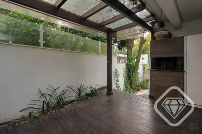 Imagem Casa com 3 Quartos à Venda, 178 m² em Ipanema - Porto Alegre Imagem Casa com 3 Quartos à Venda, 178 m² em Ipanema - Porto Alegre