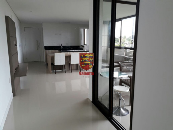 Imagem Apartamento com 2 Quartos à Venda, 106 m² em Canasvieiras - Florianópolis Imagem Apartamento com 2 Quartos à Venda, 106 m² em Canasvieiras - Florianópolis