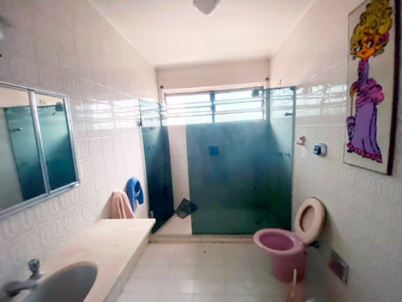 Imagem Casa com 3 Quartos à Venda, 340 m² em Três Figueiras - Porto Alegre Imagem Casa com 3 Quartos à Venda, 340 m² em Três Figueiras - Porto Alegre