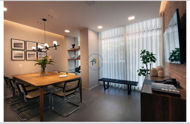 Imagem Apartamento com 3 Quartos à Venda, 259 m² em Lagoa - Rio De Janeiro Imagem Apartamento com 3 Quartos à Venda, 259 m² em Lagoa - Rio De Janeiro