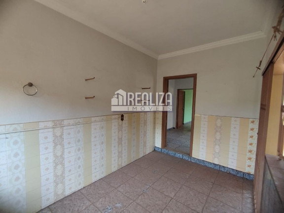 Imagem Casa com 2 Quartos à Venda, 220 m² em Santa Maria - Uberaba Imagem Casa com 2 Quartos à Venda, 220 m² em Santa Maria - Uberaba