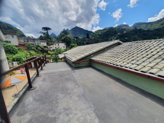 Imagem Casa com 4 Quartos à Venda, 150 m² em Granja Guarani - Teresópolis Imagem Casa com 4 Quartos à Venda, 150 m² em Granja Guarani - Teresópolis