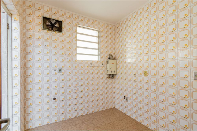 Imagem Casa com 4 Quartos à Venda, em Santa Tereza - Porto Alegre Imagem Casa com 4 Quartos à Venda, em Santa Tereza - Porto Alegre