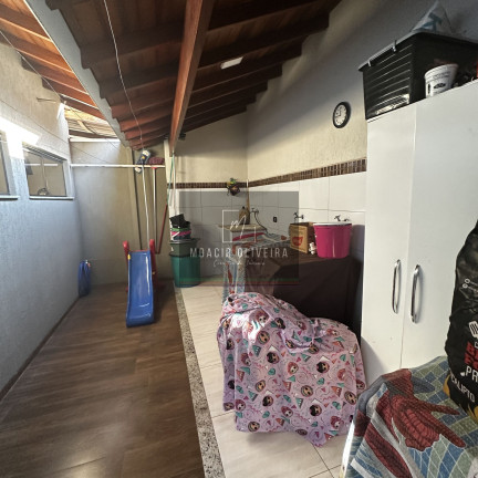Imagem Casa com 3 Quartos à Venda, 175 m² em Jardim Santa Fé Iv - Ourinhos