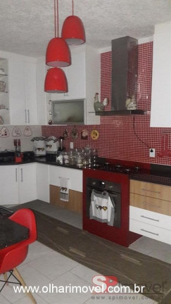 Imagem Casa com 3 Quartos à Venda, 220 m² em Horto Florestal - São Paulo Imagem Casa com 3 Quartos à Venda, 220 m² em Horto Florestal - São Paulo