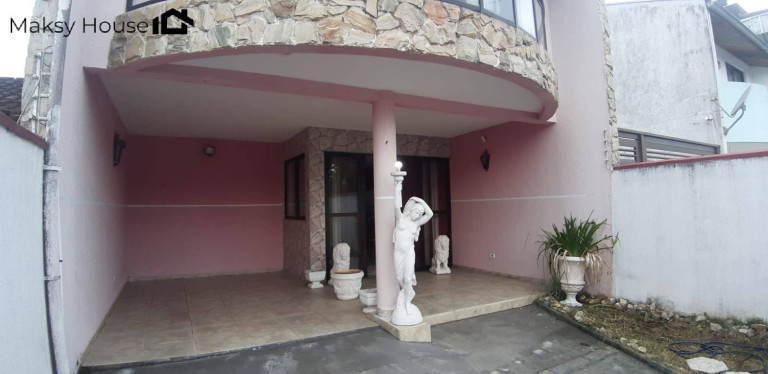 Imagem Sobrado com 3 Quartos à Venda, em Centro - Guaratuba Imagem Sobrado com 3 Quartos à Venda, em Centro - Guaratuba