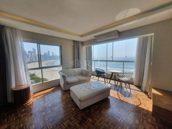 Imagem Apartamento com 3 Quartos à Venda, 206 m² em Centro - Balneário Camboriú