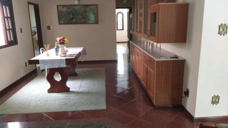 Imagem Casa com 4 Quartos à Venda, 13.000 m² em Campo Grande - Rio De Janeiro Imagem Casa com 4 Quartos à Venda, 13.000 m² em Campo Grande - Rio De Janeiro