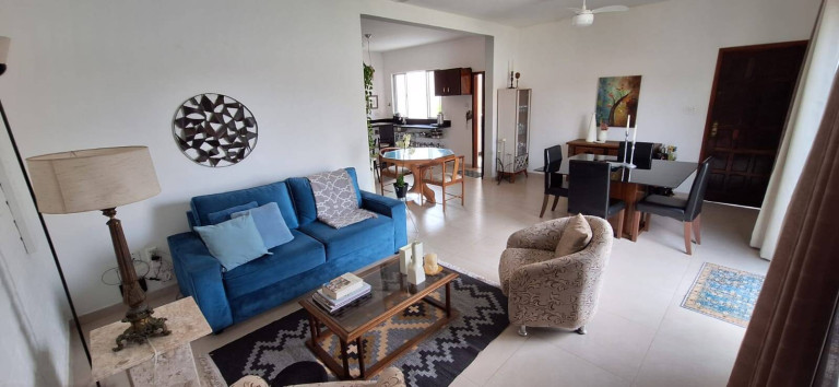 Imagem Casa com 4 Quartos à Venda, 320 m² em Balneário Stella Maris - Peruíbe Imagem Casa com 4 Quartos à Venda, 320 m² em Balneário Stella Maris - Peruíbe
