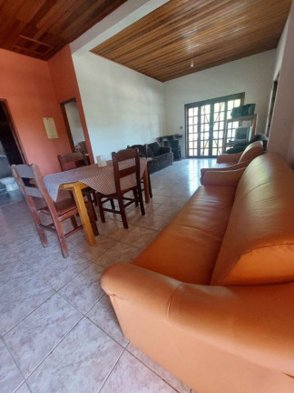 Imagem Imóvel com 2 Quartos à Venda, 100 m² em Loteamento Chácaras Ingrid - Taubate Imagem Imóvel com 2 Quartos à Venda, 100 m² em Loteamento Chácaras Ingrid - Taubate