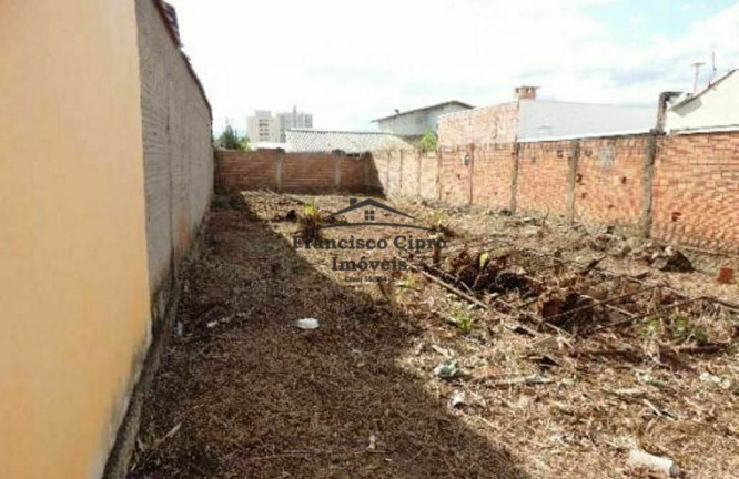 Terreno à Venda, 249 m² em Vila Zelia - Lorena