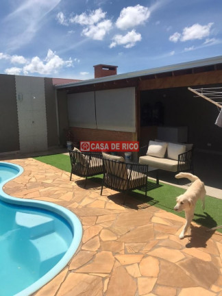 Imagem Sobrado com 4 Quartos à Venda, 380 m² em Parque Leblon - Londrina Imagem Sobrado com 4 Quartos à Venda, 380 m² em Parque Leblon - Londrina