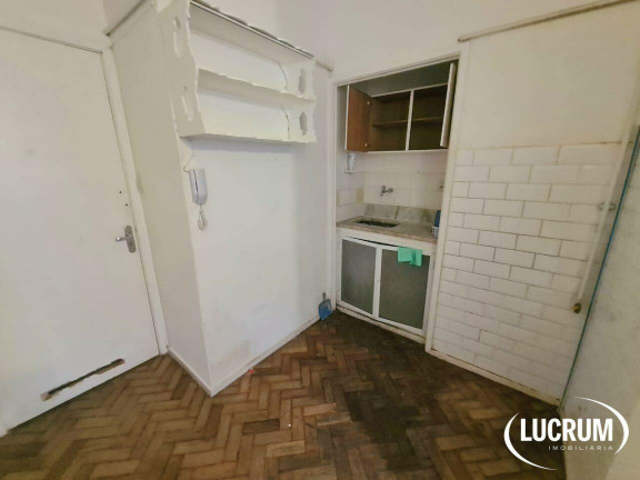 Imagem Kitnet com 1 Quarto à Venda, 35 m² em Copacabana - Rio De Janeiro Imagem Kitnet com 1 Quarto à Venda, 35 m² em Copacabana - Rio De Janeiro