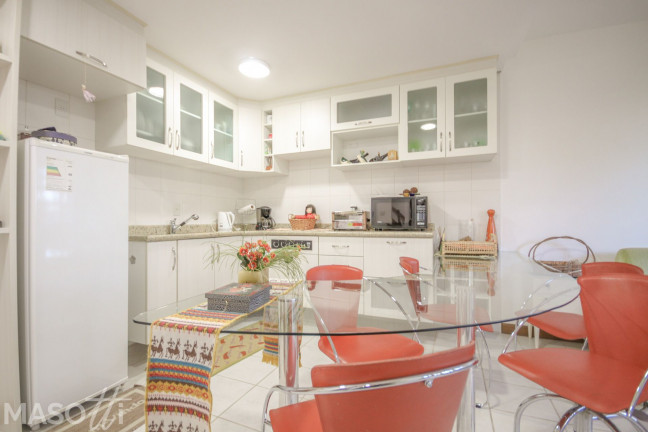 Imagem Apartamento com 2 Quartos à Venda, 9.443 m² em Centro - Gramado Imagem Apartamento com 2 Quartos à Venda, 9.443 m² em Centro - Gramado
