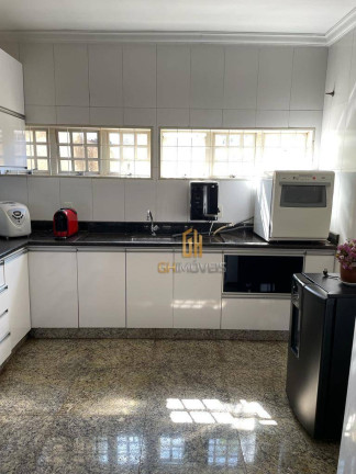 Imagem Casa com 3 Quartos à Venda, 240 m² em Condomínio Rio Formoso - Goiânia Imagem Casa com 3 Quartos à Venda, 240 m² em Condomínio Rio Formoso - Goiânia