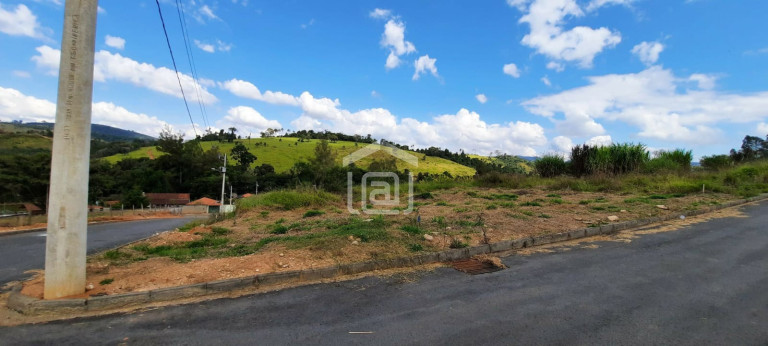 Imagem Imóvel com 1 Quarto à Venda, 249 m² em Loteamento Gabriel Rabelo - Bandeira Do Sul Imagem Imóvel com 1 Quarto à Venda, 249 m² em Loteamento Gabriel Rabelo - Bandeira Do Sul