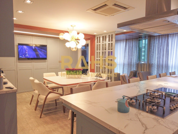 Imagem Apartamento com 3 Quartos à Venda, 250 m² em Atiradores - Joinville