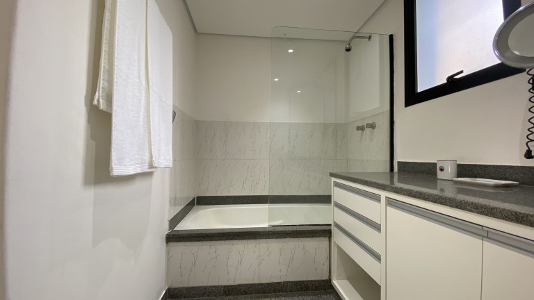 Imagem Apartamento com 1 Quarto para Alugar, 40 m² em Consolação - São Paulo