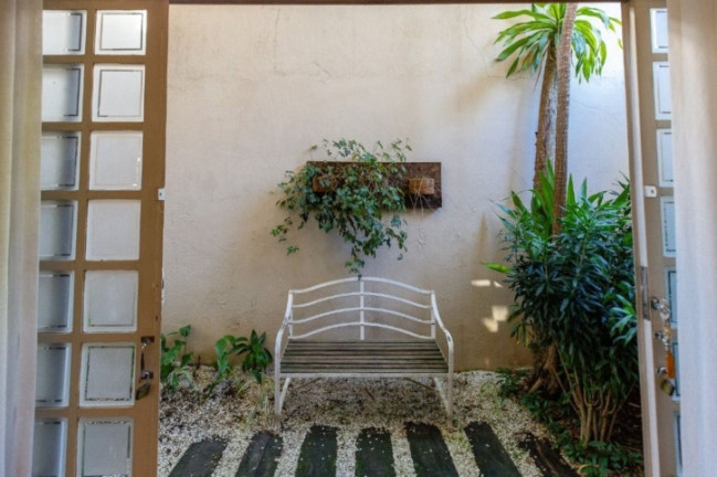 Imagem Casa com 3 Quartos à Venda, em Sumaré - São Paulo Imagem Casa com 3 Quartos à Venda, em Sumaré - São Paulo