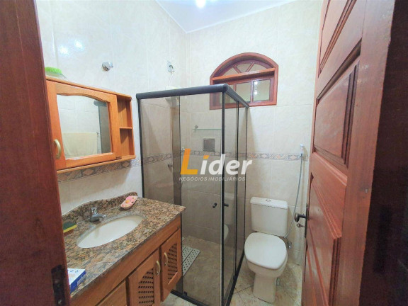 Imagem Casa com 3 Quartos para Alugar, 176 m² em Retiro - Juiz De Fora