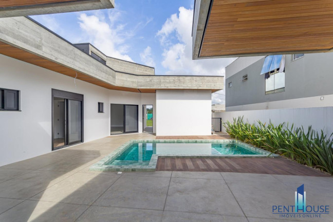 Imagem Casa com 3 Quartos à Venda, 452 m² em Santa Regina - Camboriú Imagem Casa com 3 Quartos à Venda, 452 m² em Santa Regina - Camboriú