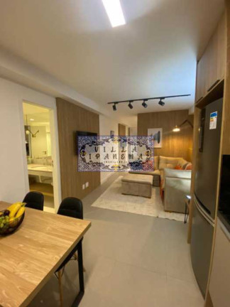 Imagem Studio com 1 Quarto à Venda, 46 m² em Copacabana - Rio De Janeiro Imagem Studio com 1 Quarto à Venda, 46 m² em Copacabana - Rio De Janeiro