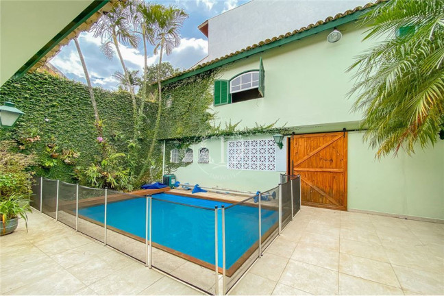 Imagem Casa com 3 Quartos à Venda, 440 m² em Morumbi - São Paulo Imagem Casa com 3 Quartos à Venda, 440 m² em Morumbi - São Paulo