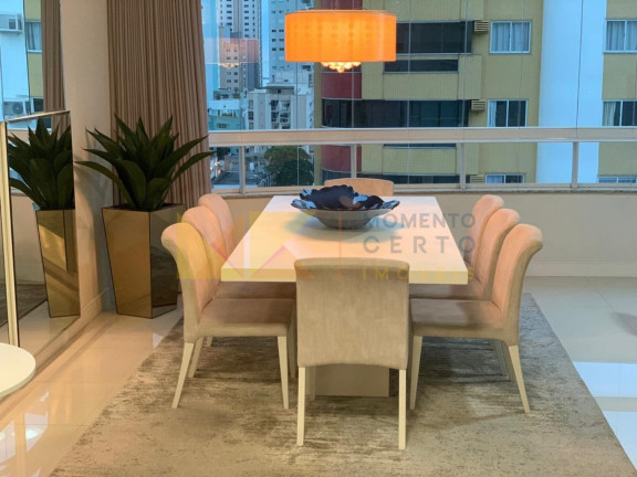 Imagem Apartamento com 3 Quartos à Venda, 130 m² em Centro - Balneário Camboriú Imagem Apartamento com 3 Quartos à Venda, 130 m² em Centro - Balneário Camboriú