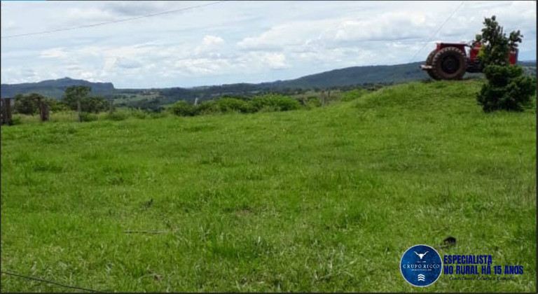 Imagem Fazenda à Venda, 209 m² em Zona Rural - Doverlândia Imagem Fazenda à Venda, 209 m² em Zona Rural - Doverlândia