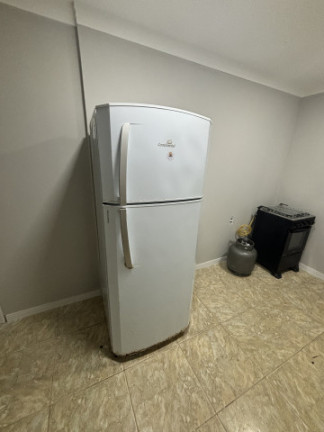 Imagem Kitnet com 1 Quarto para Alugar, 23 m² em Centro - Guarapari Imagem Kitnet com 1 Quarto para Alugar, 23 m² em Centro - Guarapari