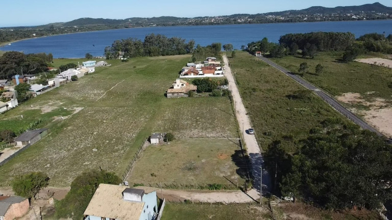 Terreno à Venda, 1.158 m² em Campo Duna - Garopaba