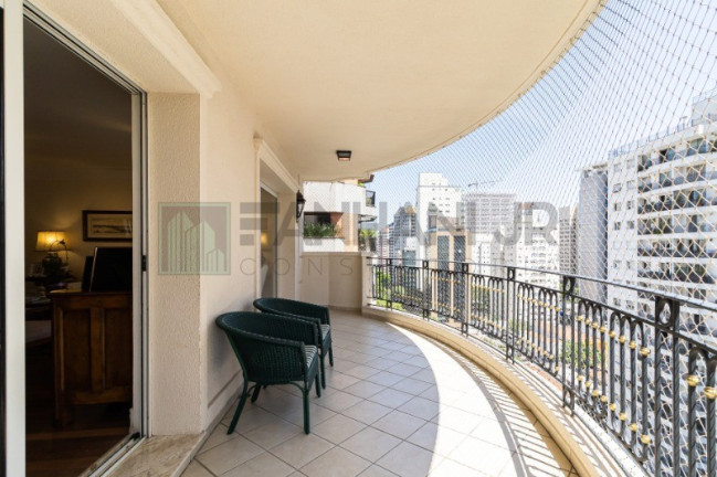 Imagem Imóvel com 3 Quartos à Venda, 261 m² em Itaim Bibi - São Paulo