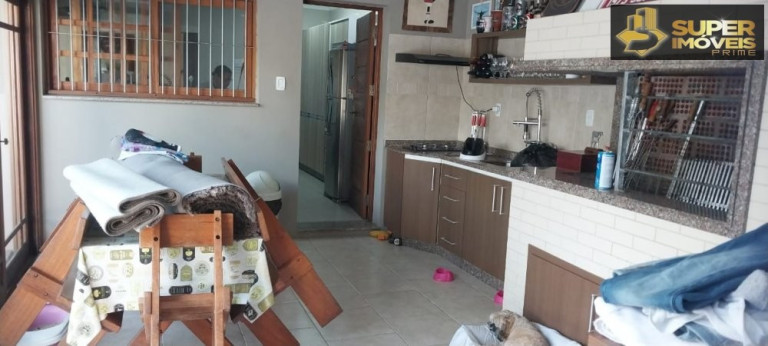 Imagem Casa com 4 Quartos à Venda, 360 m² em Centro - Pelotas