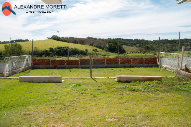 Imagem Chácara com 7 Quartos à Venda, em Bairro Das Cabras - Araçoiaba Da Serra Imagem Chácara com 7 Quartos à Venda, em Bairro Das Cabras - Araçoiaba Da Serra
