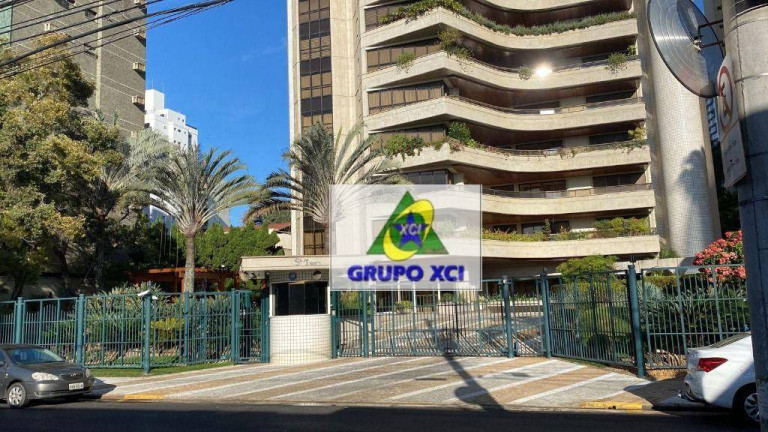 Apartamento com 5 Quartos à Venda, 468 m² em Cambuí - Campinas