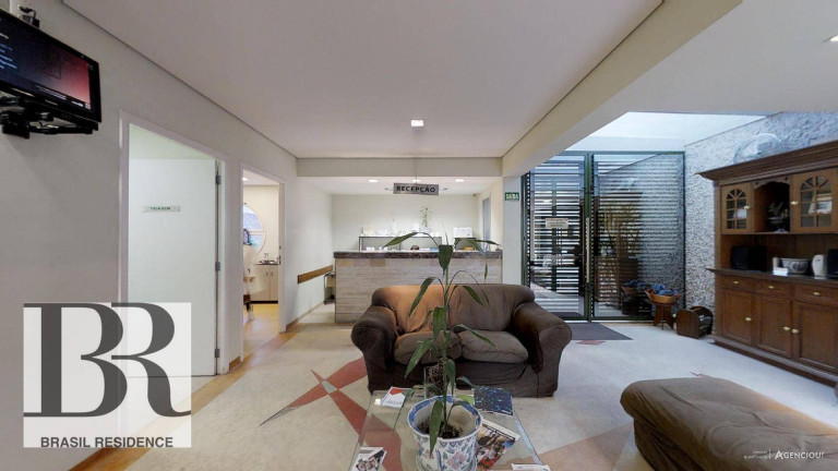 Imagem Sobrado com 10 Quartos à Venda, 374 m² em Moema - São Paulo Imagem Sobrado com 10 Quartos à Venda, 374 m² em Moema - São Paulo