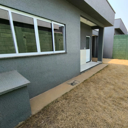 Imagem Imóvel com 
            	3             Quartos à Venda, 88 m² em 
            	Chacara Sao Pedro             - 
            	Aparecida De Goiania            