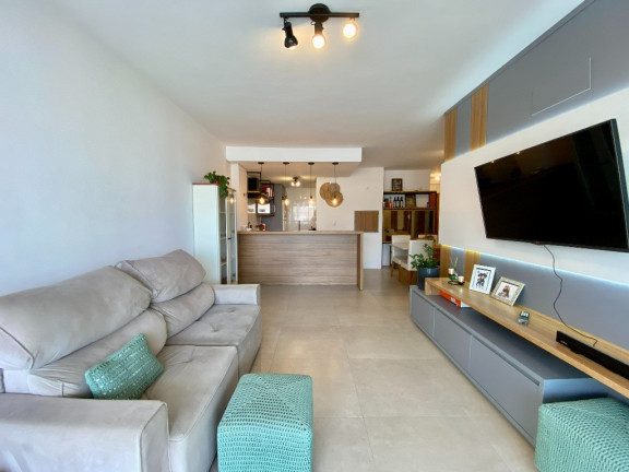 Apartamento com 3 Quartos à Venda, 136 m² em Barreiros - São José