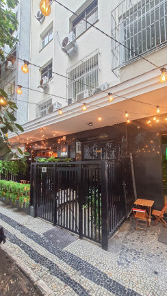 Imagem Imóvel com 2 Quartos à Venda, 124 m² em Copacabana - Rio De Janeiro Imagem Imóvel com 2 Quartos à Venda, 124 m² em Copacabana - Rio De Janeiro