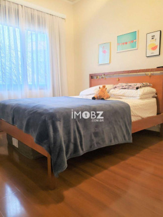 Imagem Imóvel com 3 Quartos à Venda, 232 m² em Vila Suzana - São Paulo Imagem Imóvel com 3 Quartos à Venda, 232 m² em Vila Suzana - São Paulo