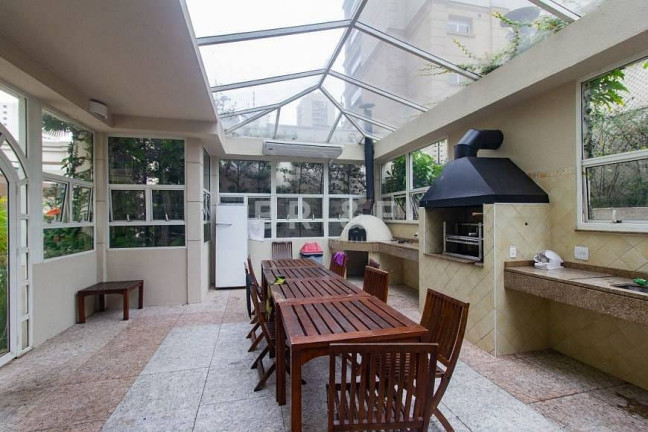 Imagem Apartamento com 4 Quartos à Venda, 235 m² em Vila Nova Conceição - São Paulo Imagem Apartamento com 4 Quartos à Venda, 235 m² em Vila Nova Conceição - São Paulo